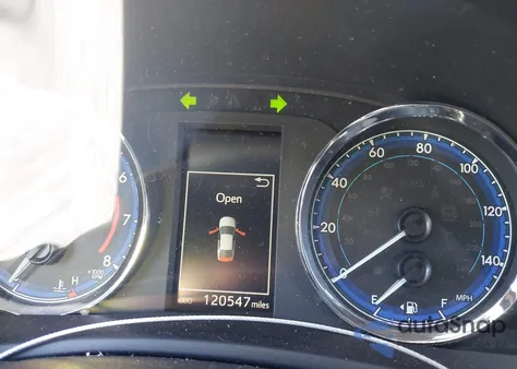 2017 Toyota Corolla Se z USA, uszkodzony, nr VIN 5YFBURHEXHP592879